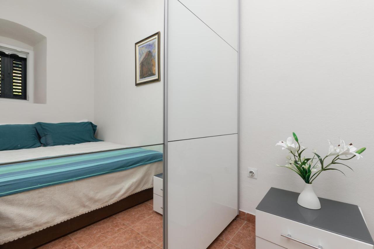 Tanja'S Seafront Orahovac Apartment โกตอร์ ภายนอก รูปภาพ